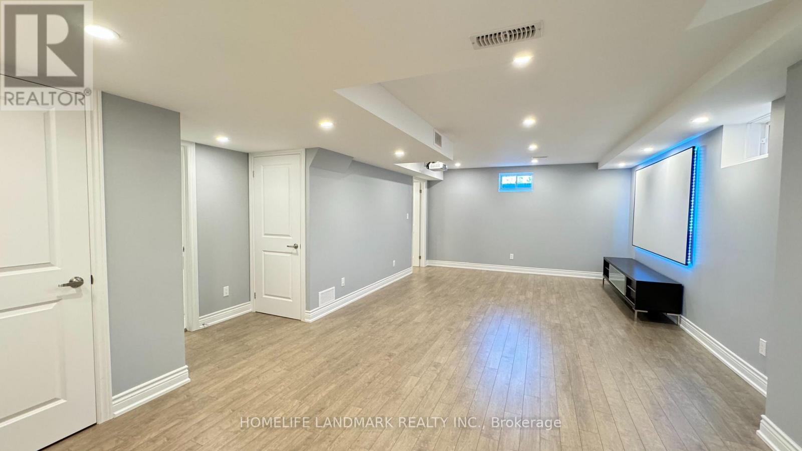 74 Christine Elliott Avenue, Whitby, Ontario  L1P 0E1 - Photo 24 - E13698130