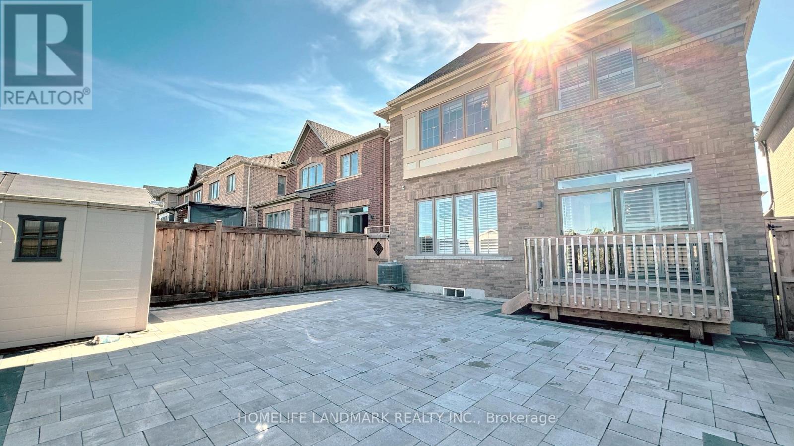 74 Christine Elliott Avenue, Whitby, Ontario  L1P 0E1 - Photo 29 - E13698130