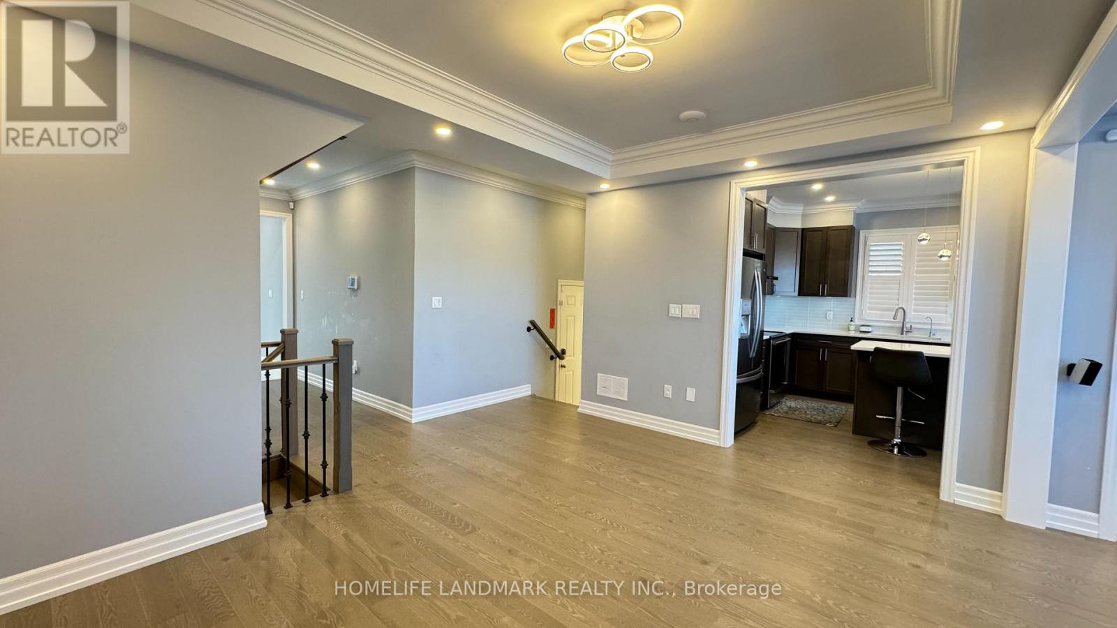 74 Christine Elliott Avenue, Whitby, Ontario  L1P 0E1 - Photo 4 - E13698130