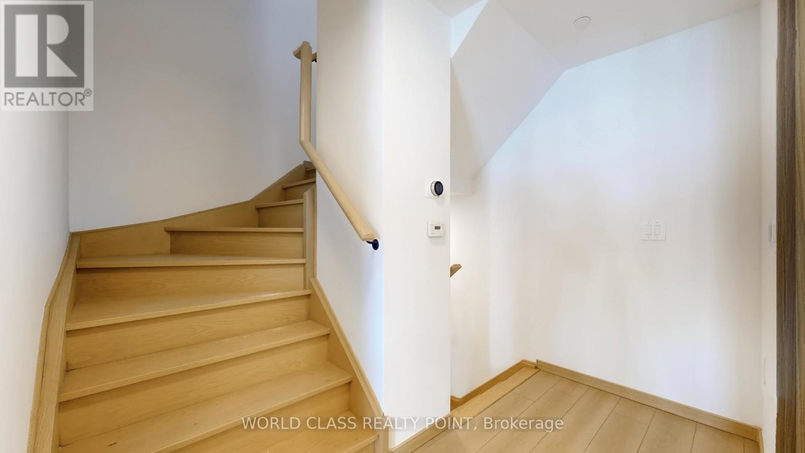 C3- 301 - 3425 Sheppard Avenue E, Toronto, Ontario  M1T 0C5 - Photo 17 - E13698146