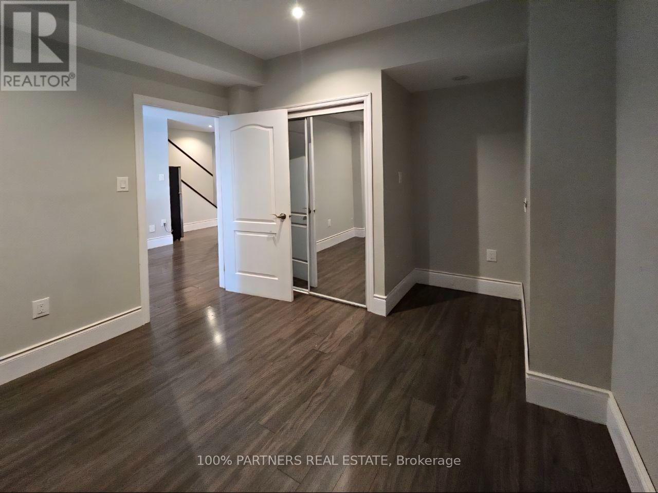 8 St. Philip Court, Whitby, Ontario  L1P 0A5 - Photo 32 - E13698216