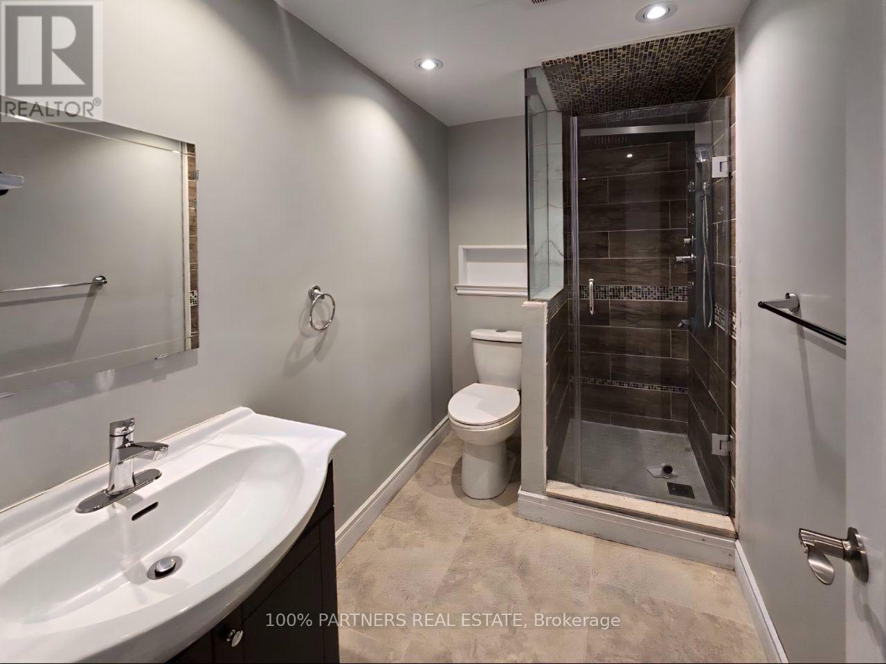 8 St. Philip Court, Whitby, Ontario  L1P 0A5 - Photo 34 - E13698216