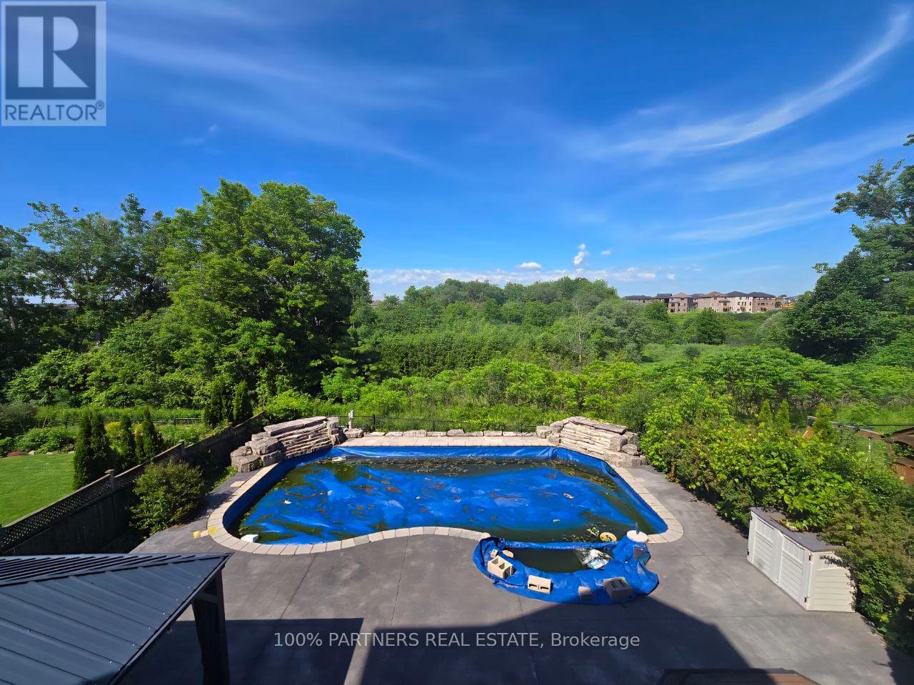8 St. Philip Court, Whitby, Ontario  L1P 0A5 - Photo 47 - E13698216