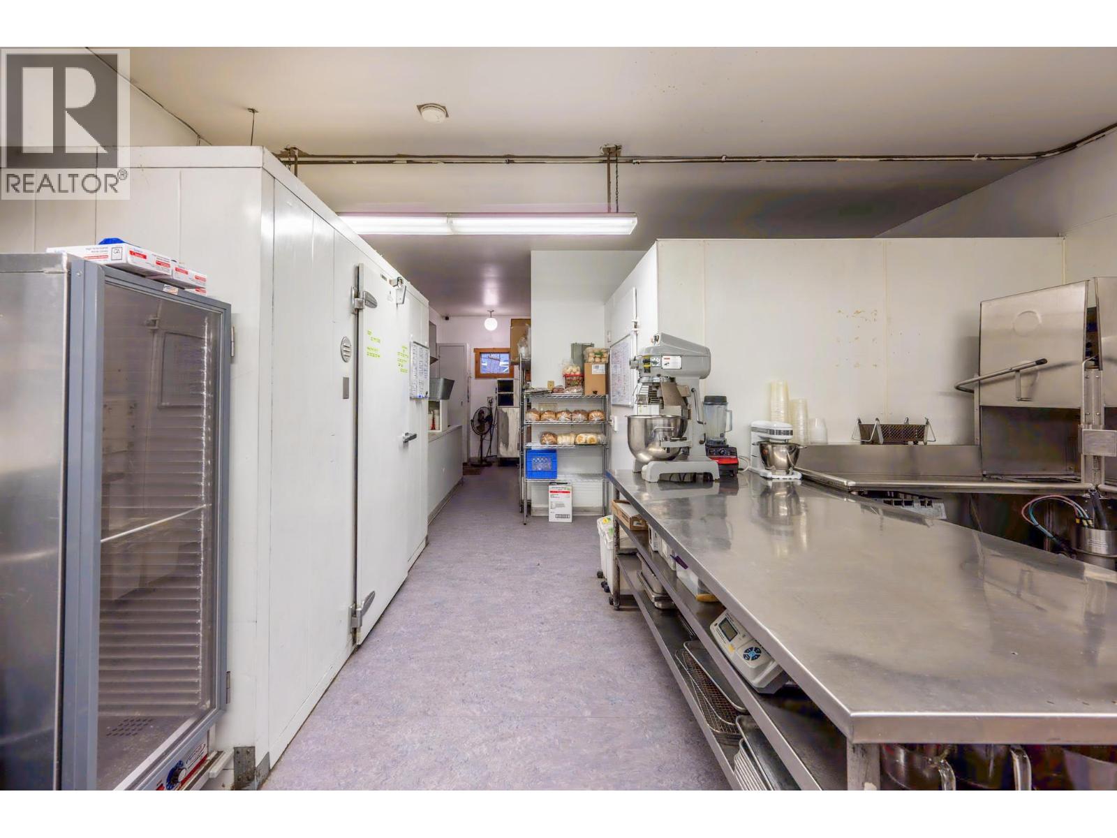 901 10th  S Avenue, Golden, British Columbia  V0A 1H0 - Photo 38 - 10397274