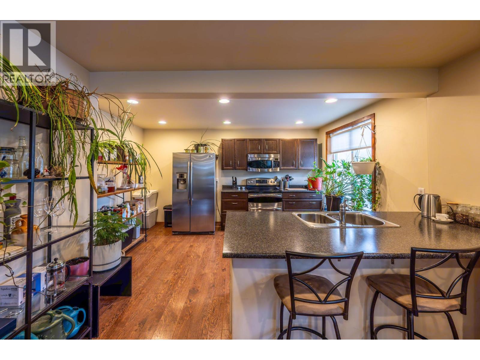 901 10th  S Avenue, Golden, British Columbia  V0A 1H0 - Photo 54 - 10397274