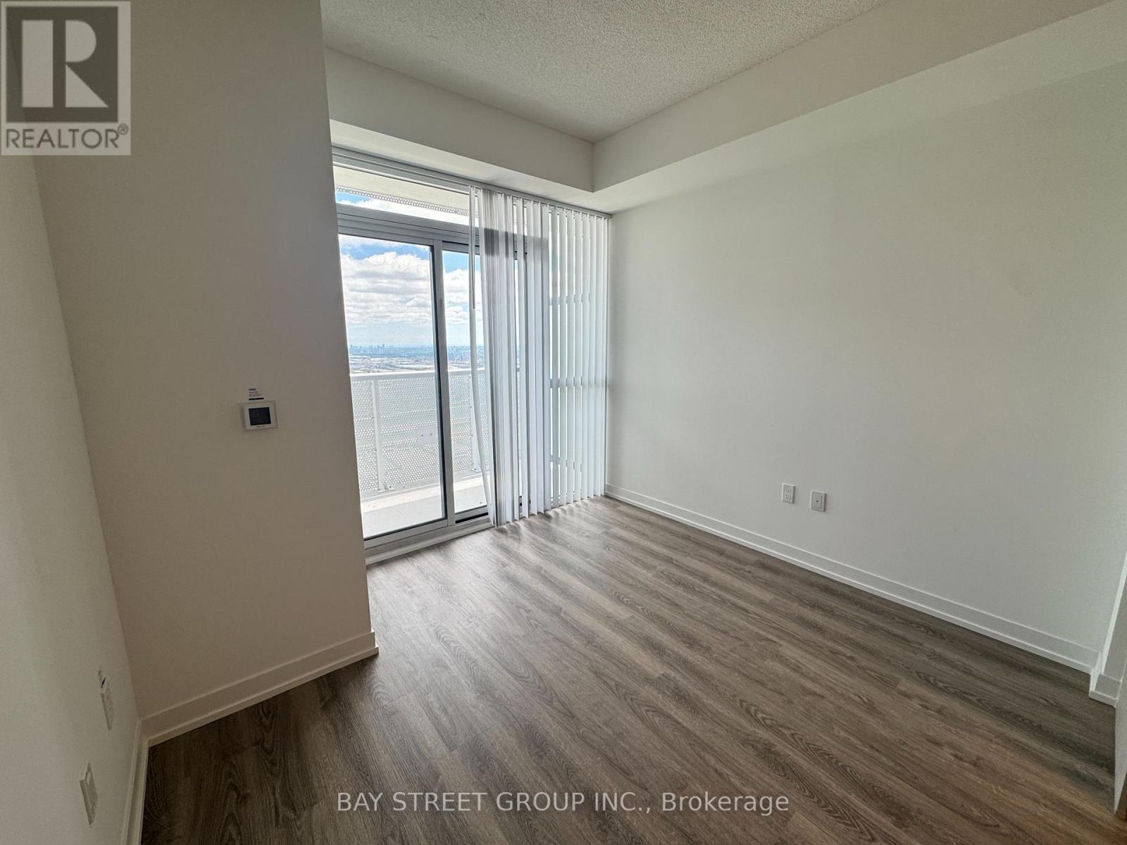 5510 - 8 Interchange Way, Vaughan, Ontario  L4K 0R2 - Photo 11 - N13698238