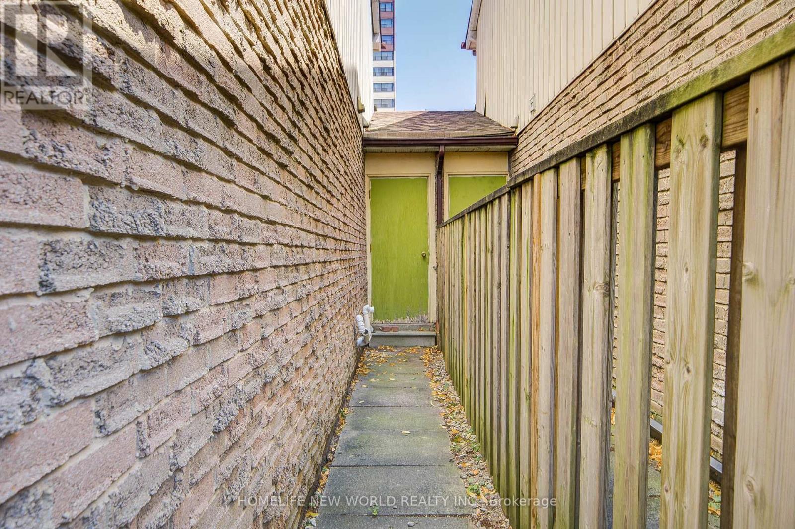 39 - 44 Chester Le Boulevard, Toronto, Ontario  M1W 2M8 - Photo 44 - E13698226