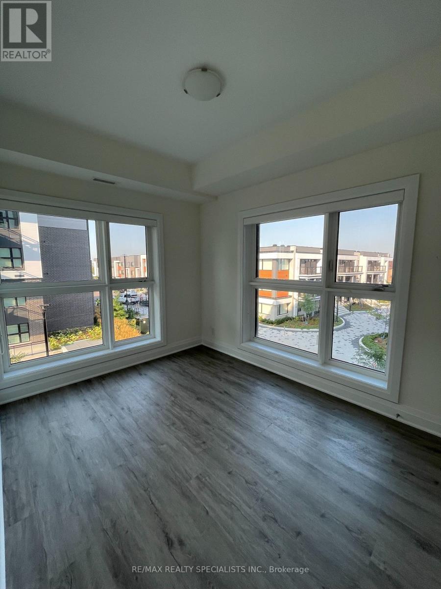 329 - 128 Grovewood Common, Oakville, Ontario  L6H 0X3 - Photo 4 - W13698134