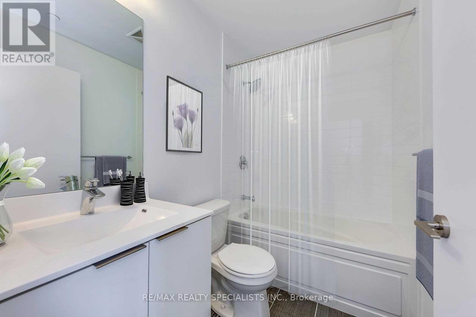 321 - 20 Shore Breeze Drive, Toronto, Ontario  M8V 0C7 - Photo 11 - W13698138