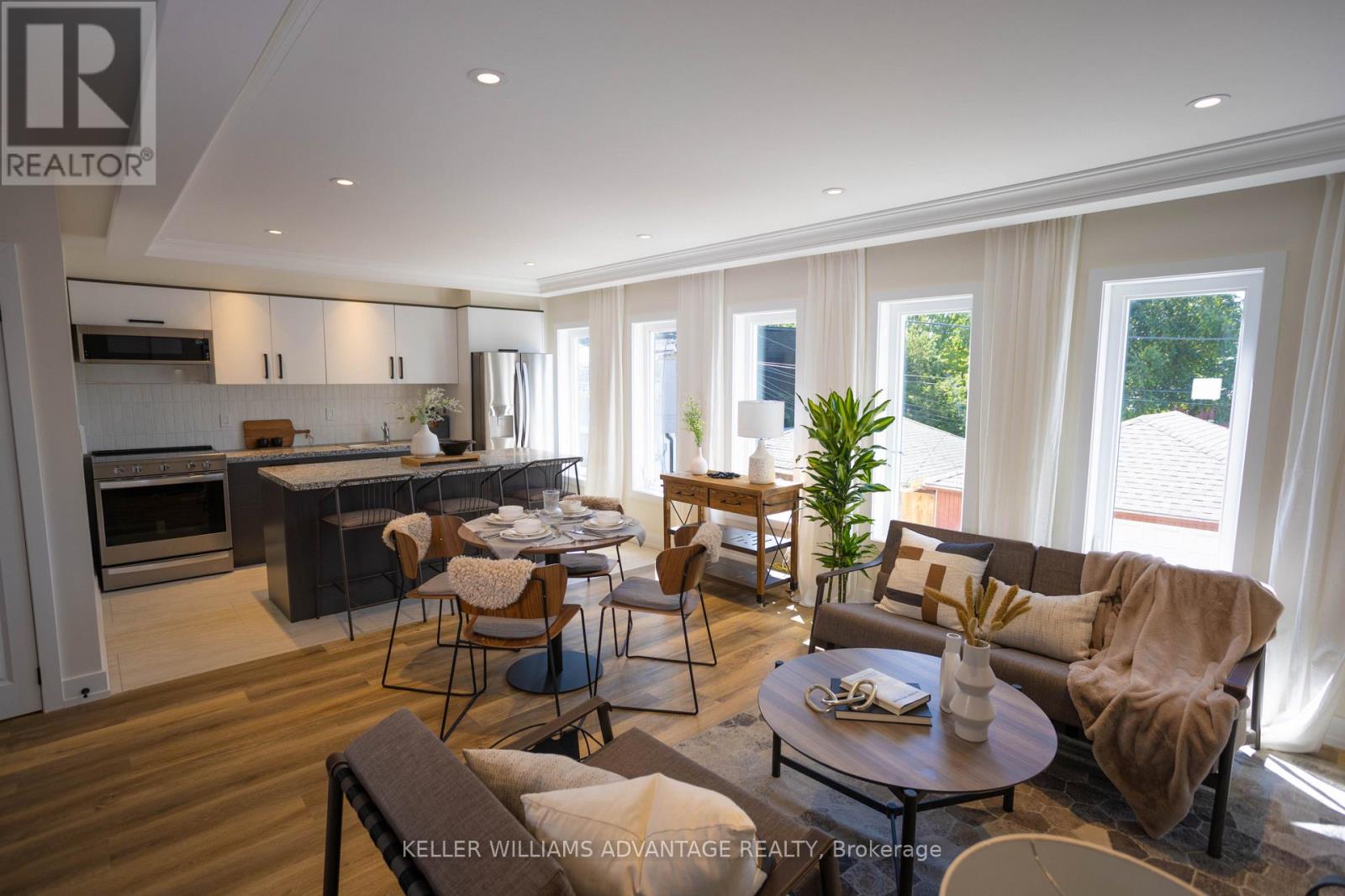 Unit 3 - 50 Castleton Avenue, Toronto, Ontario  M6N 3Z5 - Photo 4 - W13698166