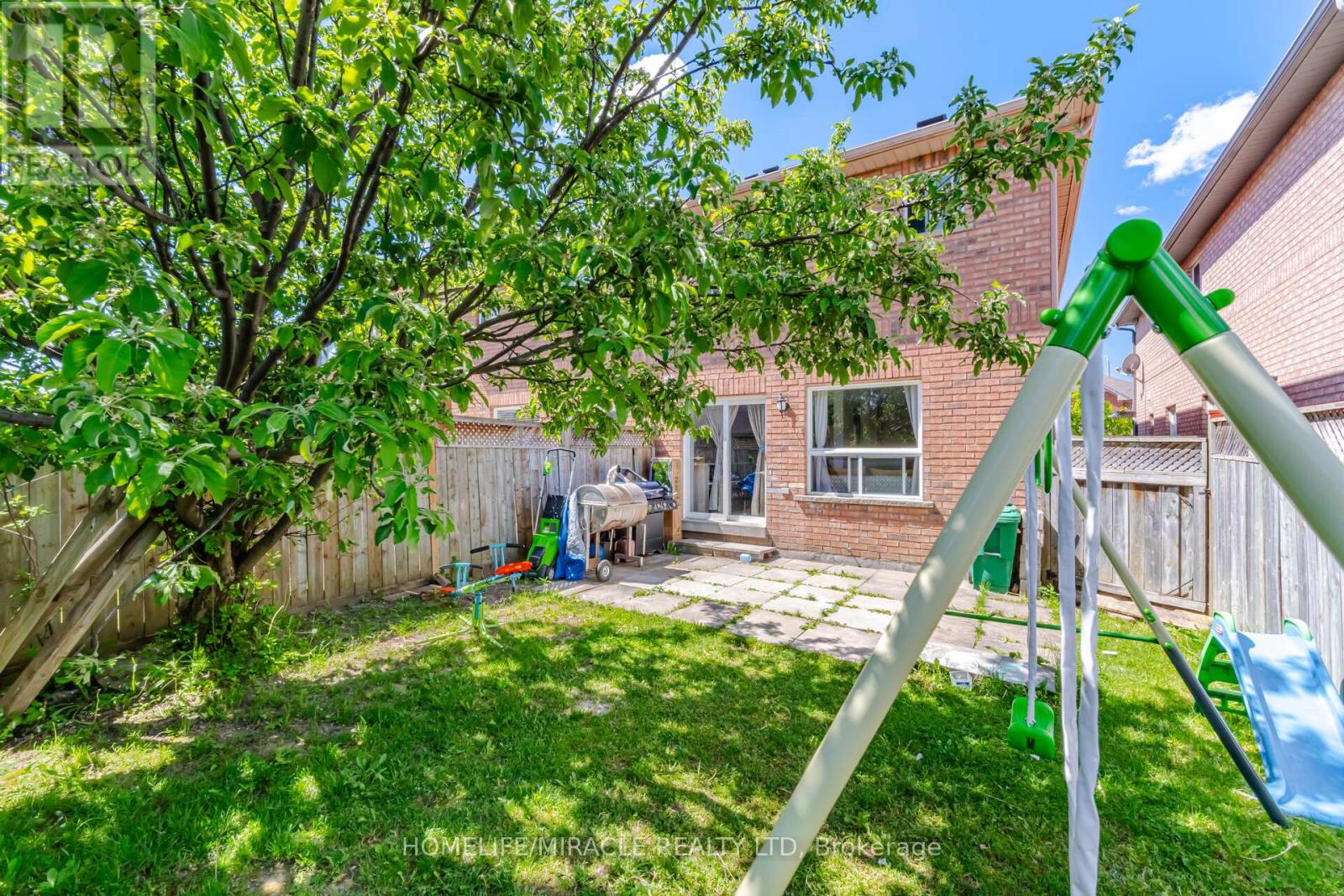 45 Ridgefield Court, Brampton, Ontario  L6P 1B4 - Photo 42 - W13698206