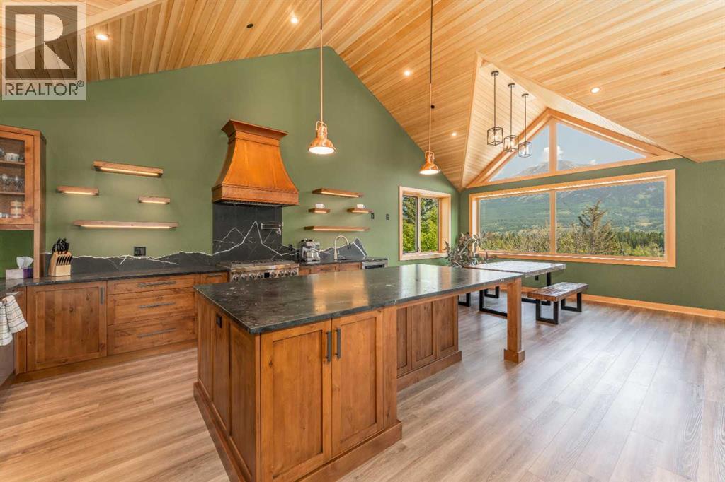 104 Rummel Place, Canmore, Alberta  T1W 2N4 - Photo 4 - A2335768