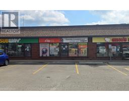 3 - 8 QUEENSWAY EAST, Norfolk, Ontario