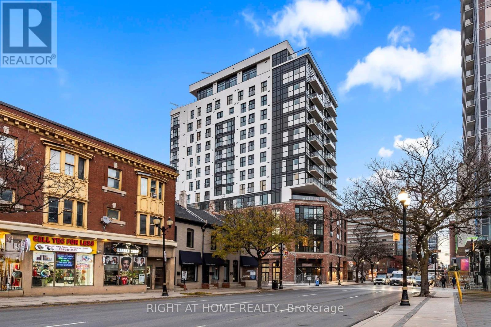 808 - 206 KING STREET W, Hamilton, Ontario