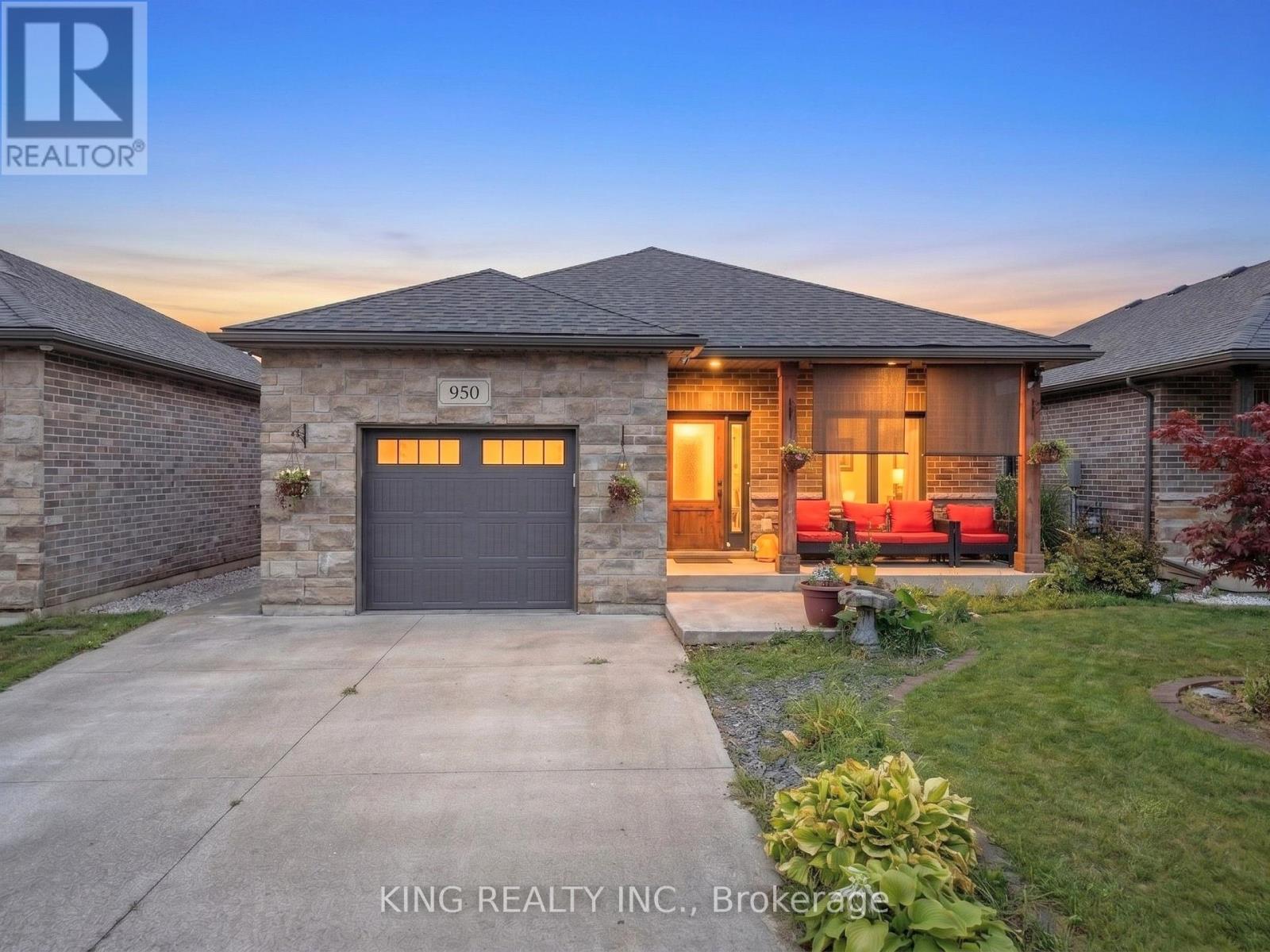 950 ELLROSE AVENUE, Windsor, Ontario
