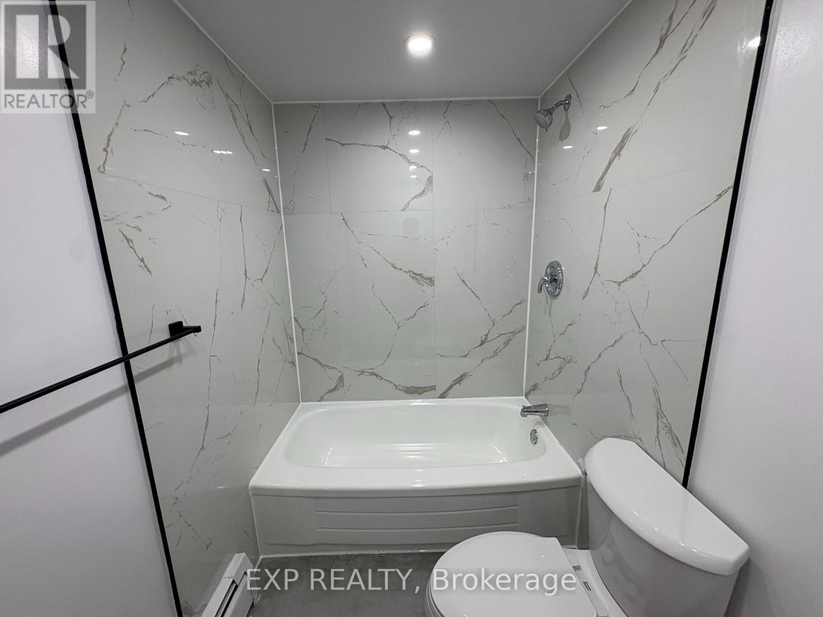 406 - 4422 Huron Street, Niagara Falls, Ontario  L2E 7C8 - Photo 4 - X13698174