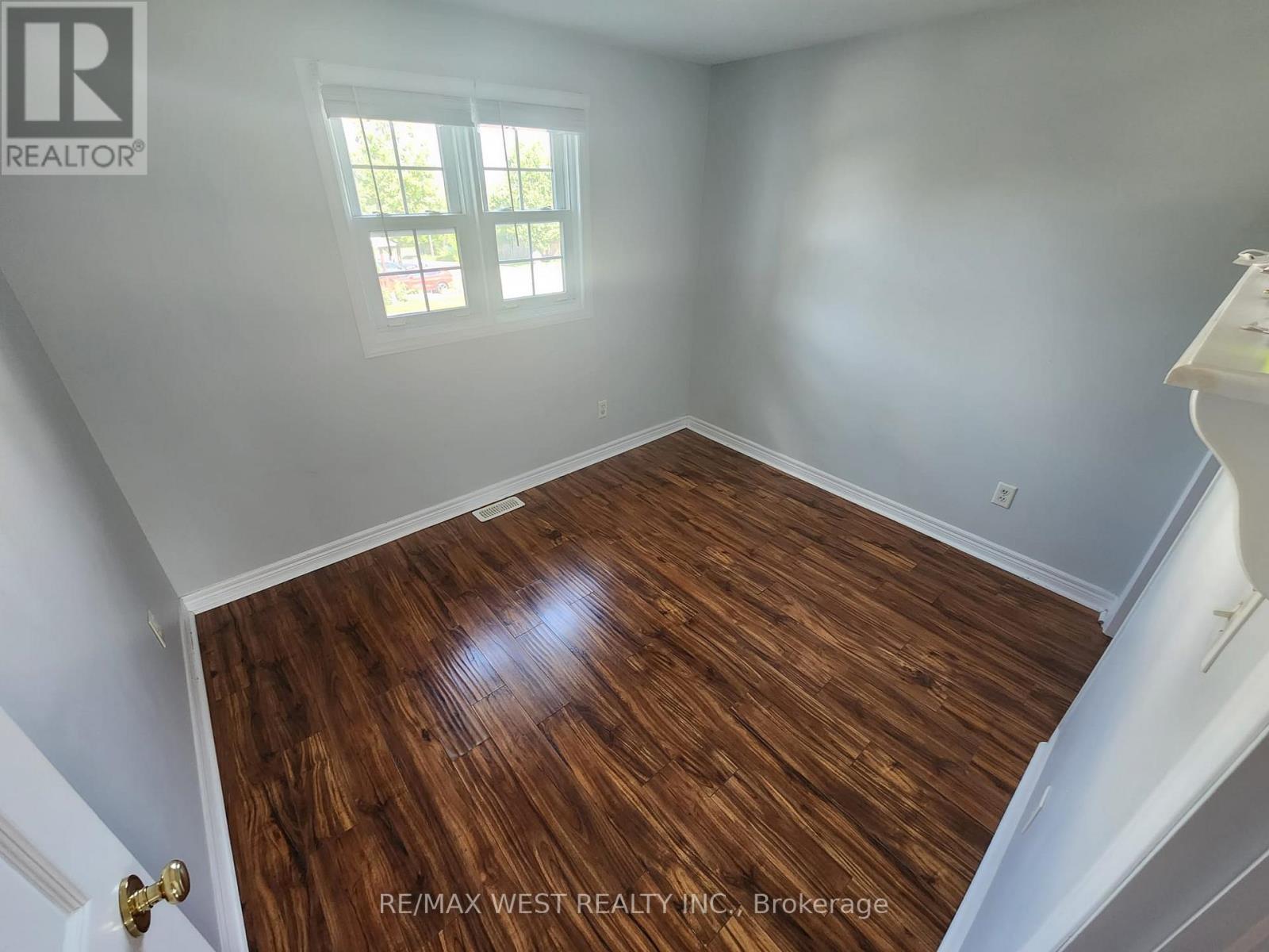 792 Butternut Avenue, Waterloo, Ontario  N2V 2M3 - Photo 21 - X13698234
