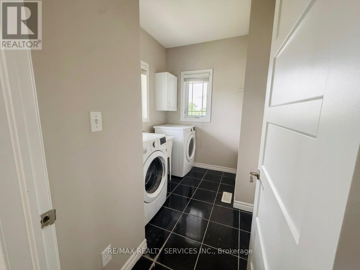 3 Talon Drive, Woodstock, Ontario  N4V 0A5 - Photo 14 - X13698236