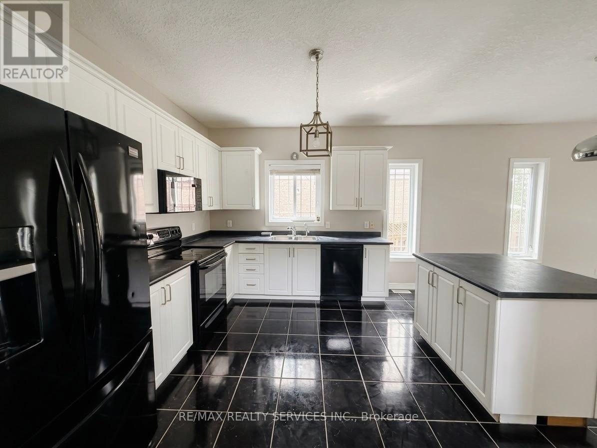 3 Talon Drive, Woodstock, Ontario  N4V 0A5 - Photo 7 - X13698236