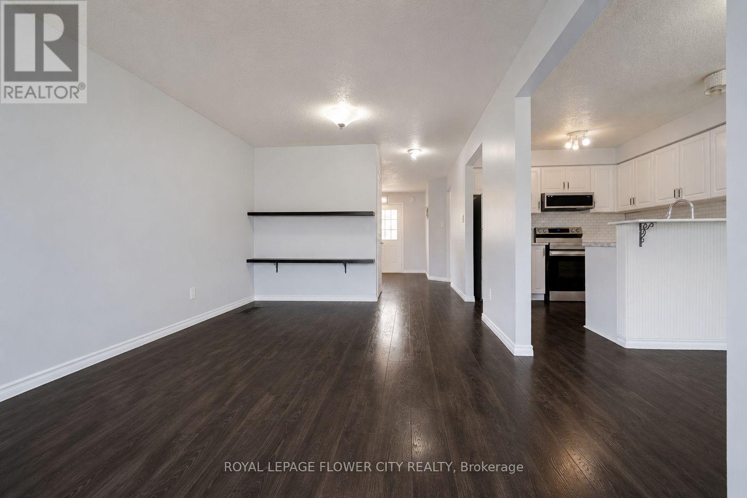 99 Windflower Drive, Kitchener, Ontario  N2E 4B3 - Photo 8 - X13698254