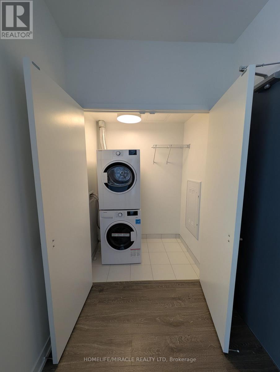 718 - 2485 Eglinton Avenue W, Mississauga, Ontario  L5M 2V8 - Photo 5 - W13695092