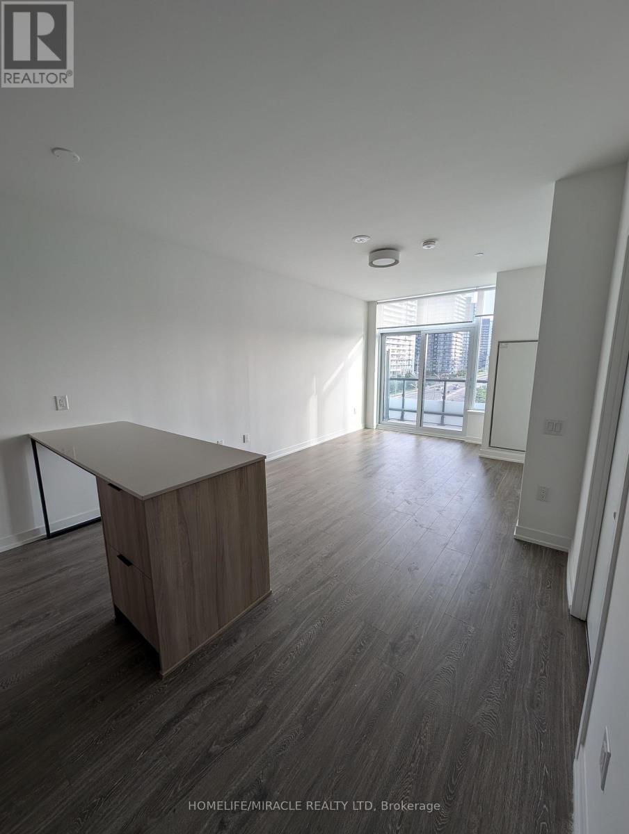 718 - 2485 Eglinton Avenue W, Mississauga, Ontario  L5M 2V8 - Photo 4 - W13695092