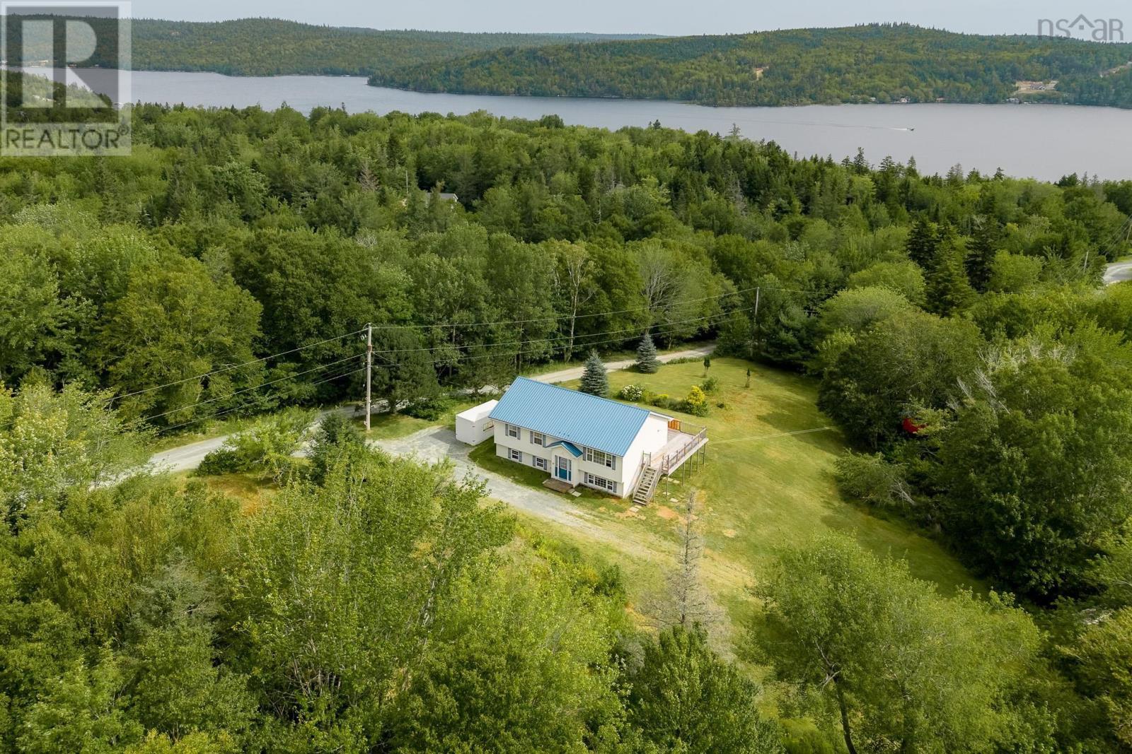 359 Myra Road, Porters Lake, Nova Scotia  B3E 1G2 - Photo 2 - 202620833