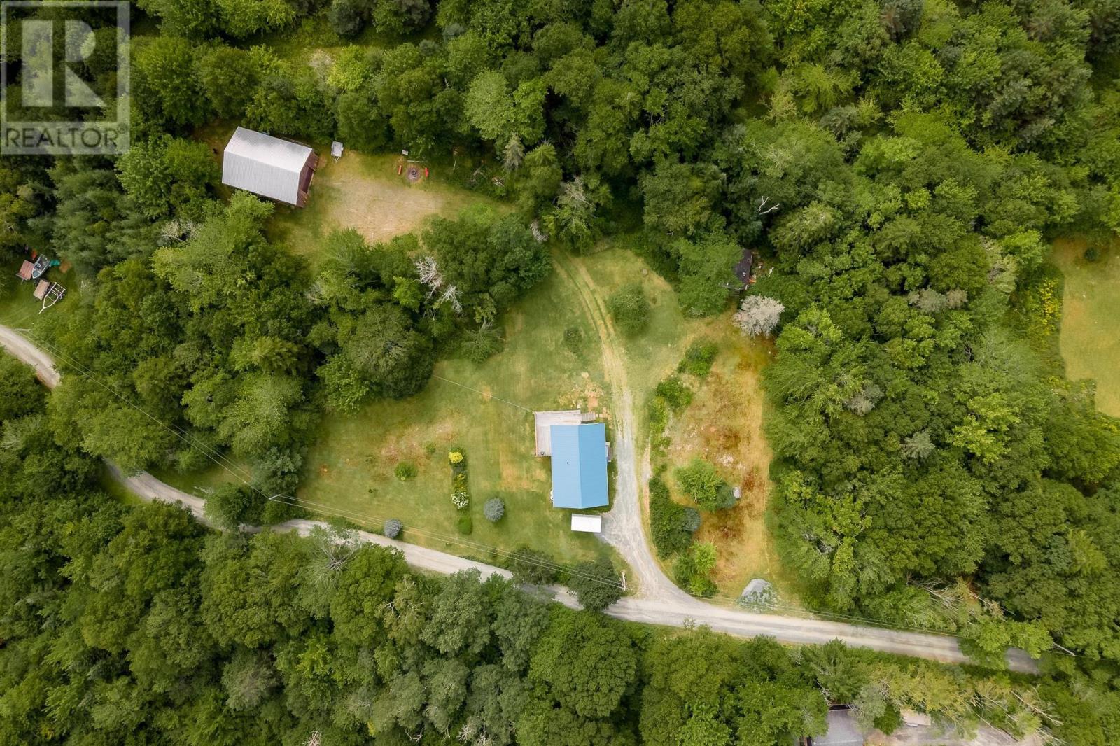 359 Myra Road, Porters Lake, Nova Scotia  B3E 1G2 - Photo 4 - 202620833