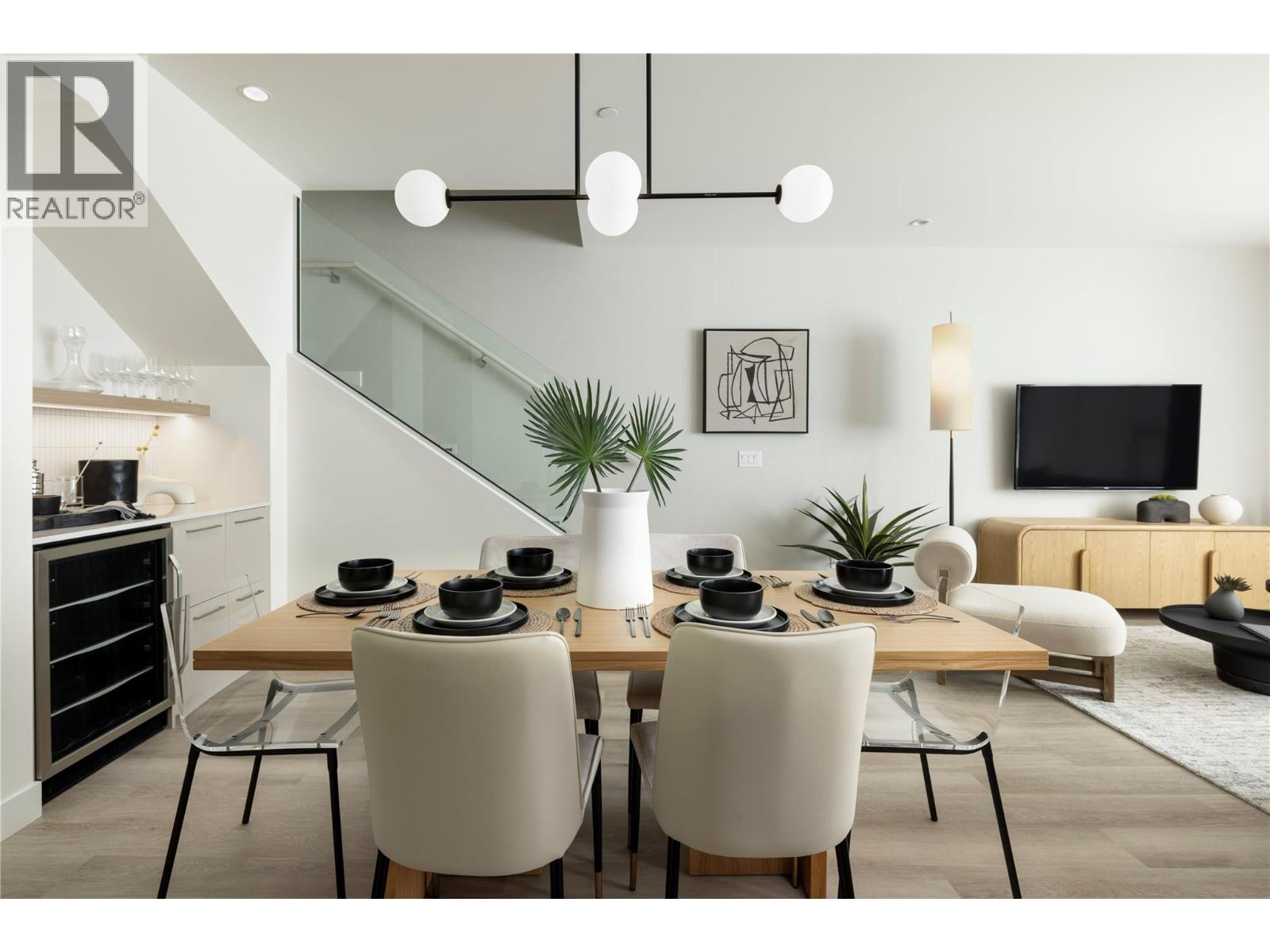 3337 Watt Road, Kelowna, British Columbia  V1W 3S9 - Photo 5 - 10378747