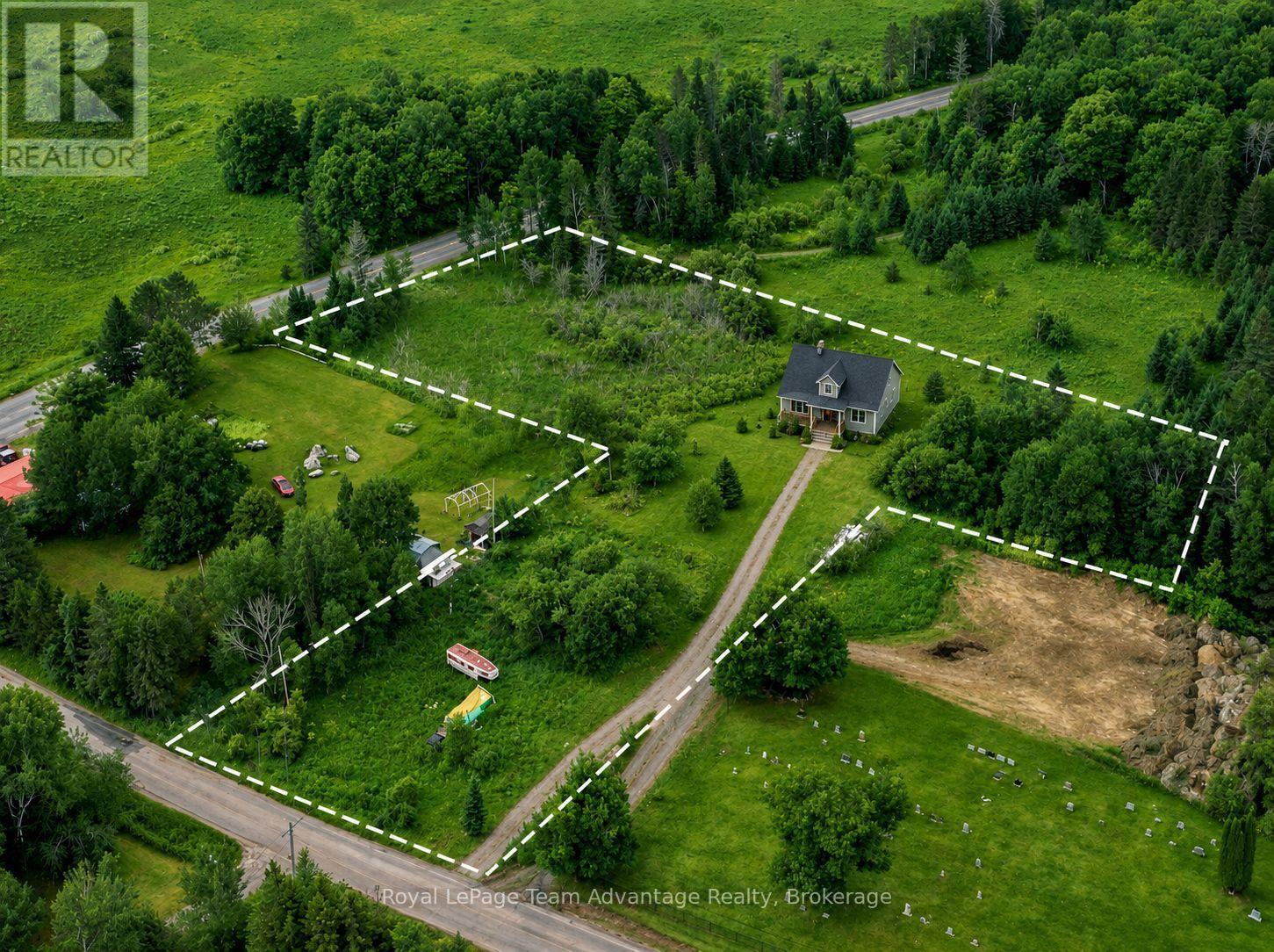 2 MAPLE ISLAND ROAD, Whitestone, Ontario