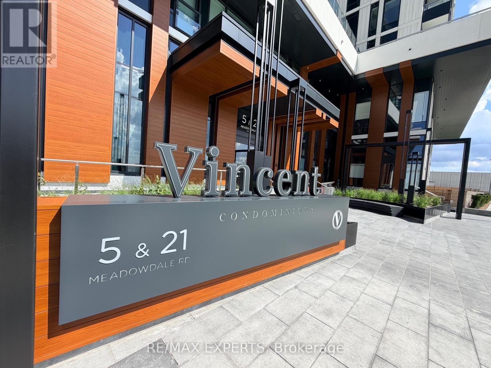 2851 Highway 7, Vaughan, Ontario  L4K 1W2 - Photo 4 - N13696130