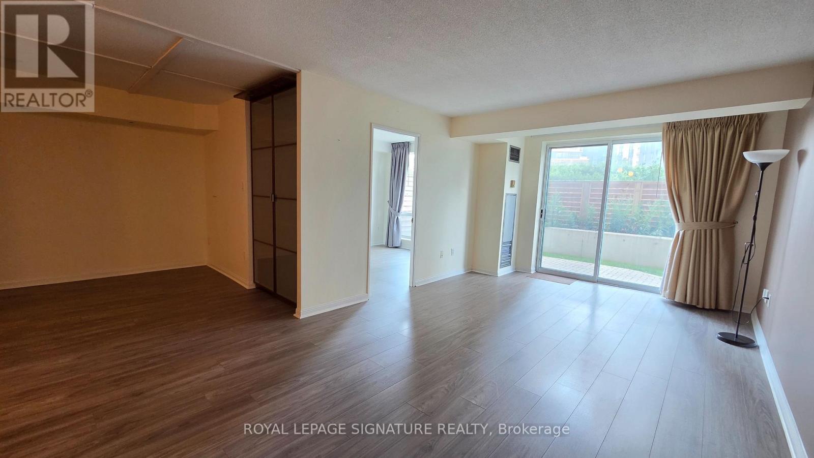102 - 101 Subway Crescent, Toronto, Ontario  M9B 6K4 - Photo 4 - W13597032