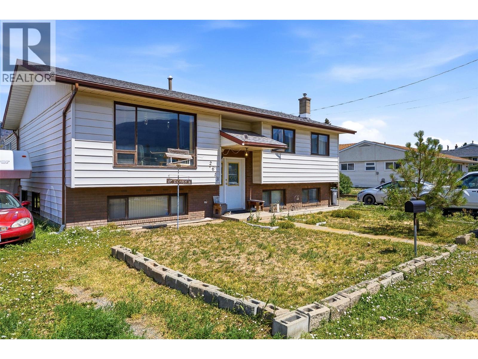 2613 Coutlee Avenue, Merritt, British Columbia