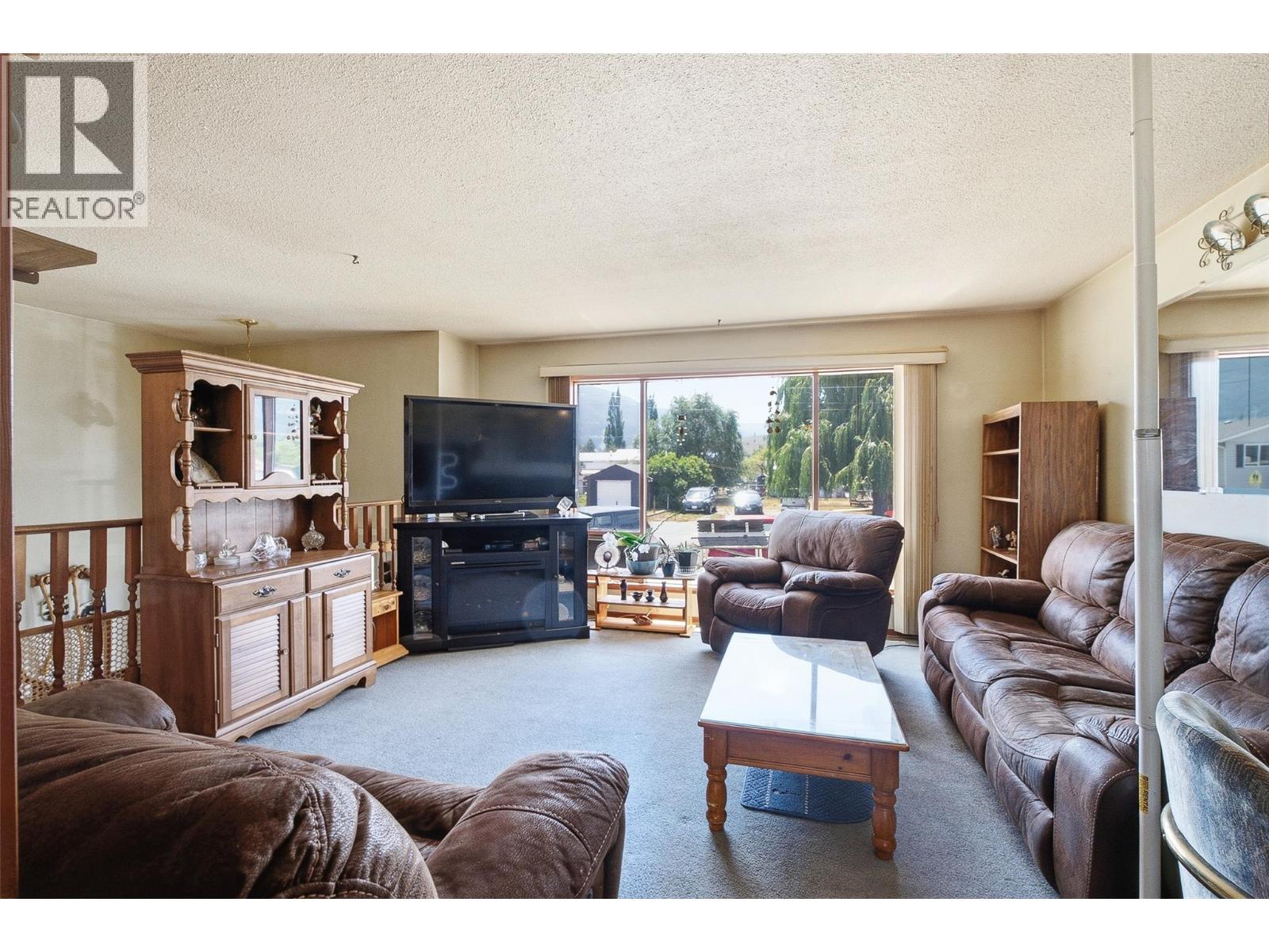 2613 Coutlee Avenue, Merritt, British Columbia  V1K 1A9 - Photo 6 - 10398417