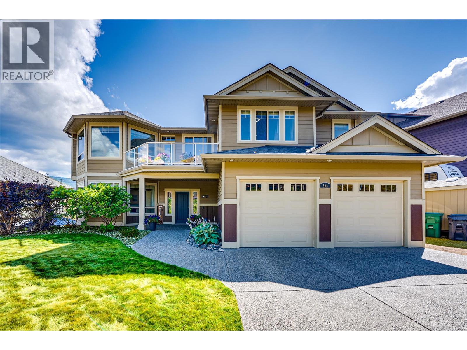 582 Mt. Ida Drive, Coldstream, British Columbia  V1B 4A8 - Photo 2 - 10398192