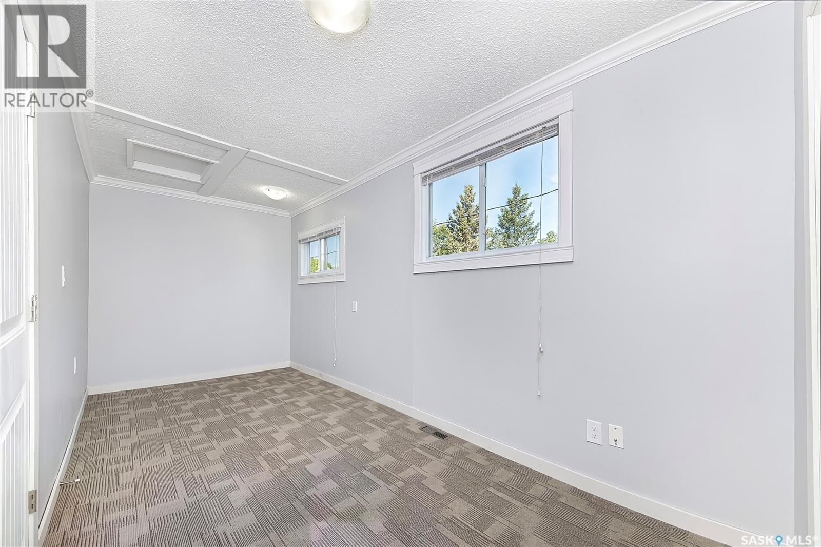 1017 J Avenue N, Saskatoon, Saskatchewan  S7L 2L3 - Photo 25 - SK046024