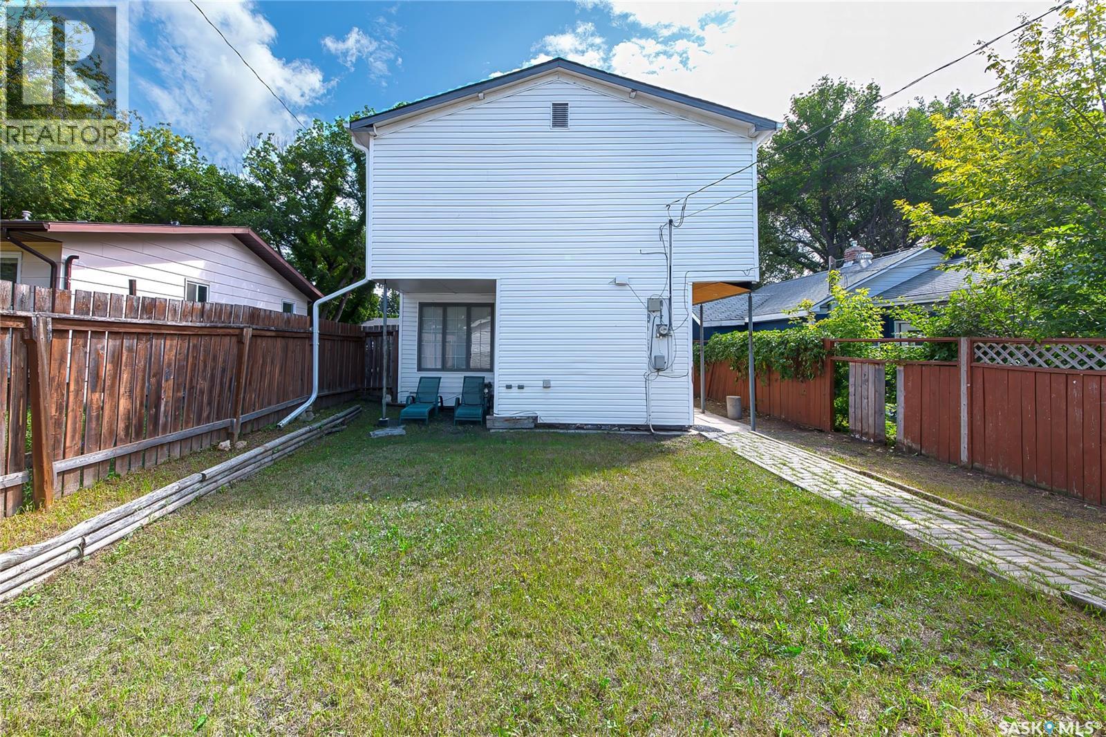 1017 J Avenue N, Saskatoon, Saskatchewan  S7L 2L3 - Photo 30 - SK046024