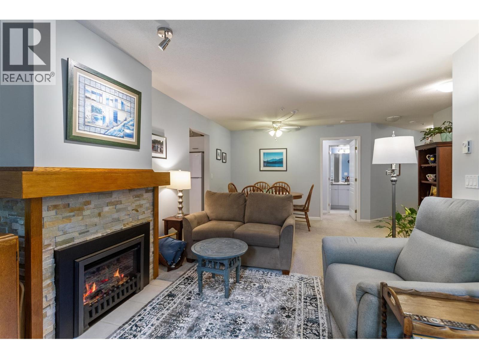 204 1242 Town Centre Boulevard, Coquitlam, British Columbia  V3B 7R6 - Photo 4 - R3141905