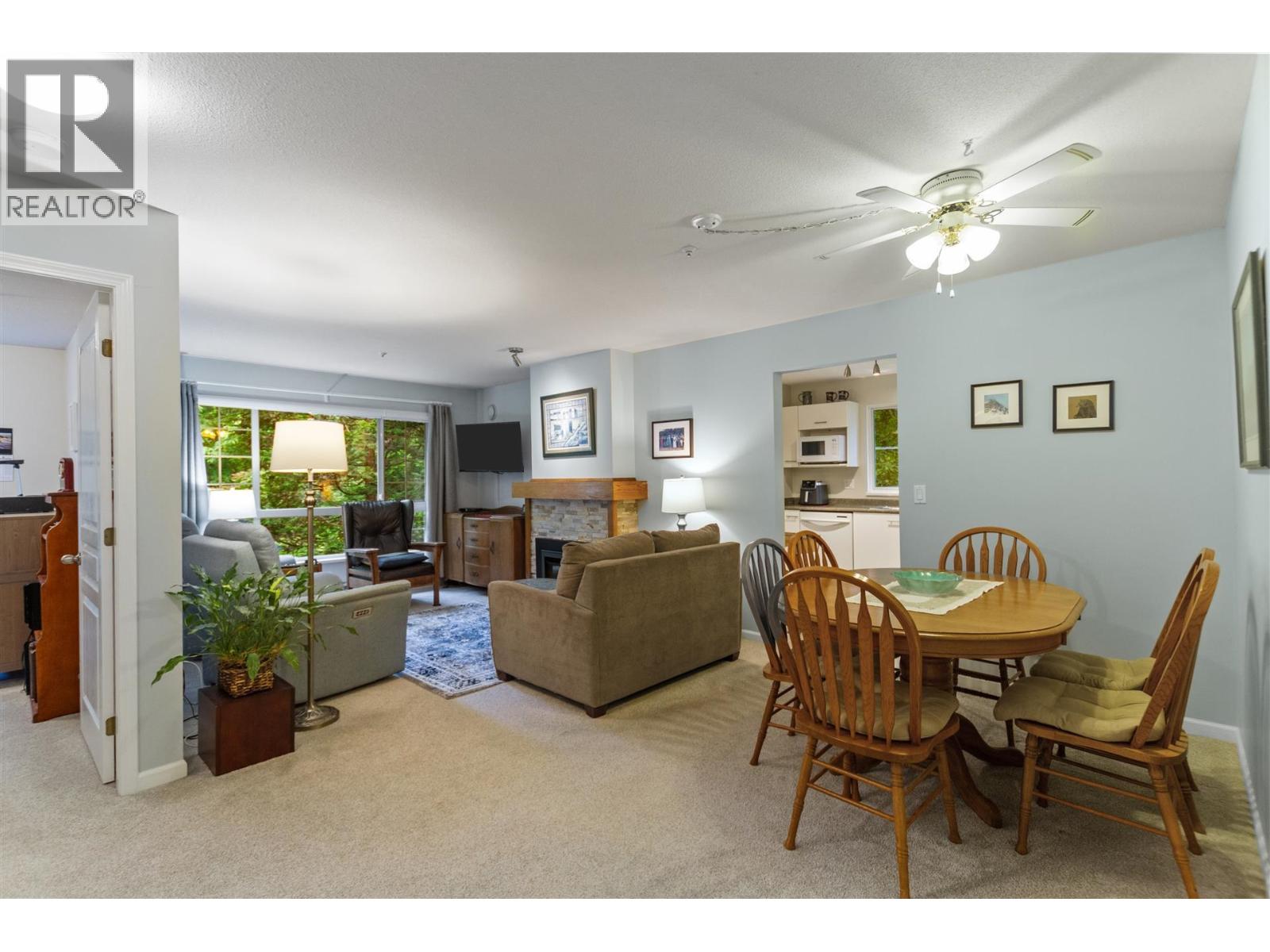 204 1242 Town Centre Boulevard, Coquitlam, British Columbia  V3B 7R6 - Photo 1 - R3141905