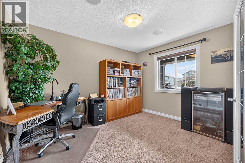 138 Hanson Drive NE, Langdon, Alberta  T0J 1X1 - Photo 4 - A2331429