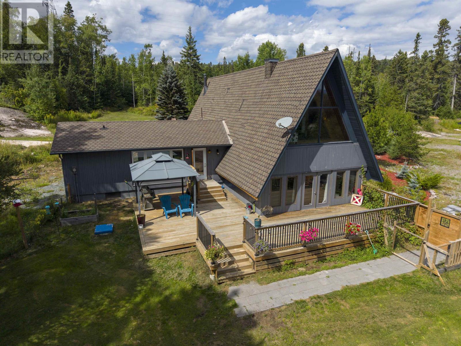 1950 Lakeshore Dr, Shuniah, Ontario  P7A 0L3 - Photo 40 - TB2602446