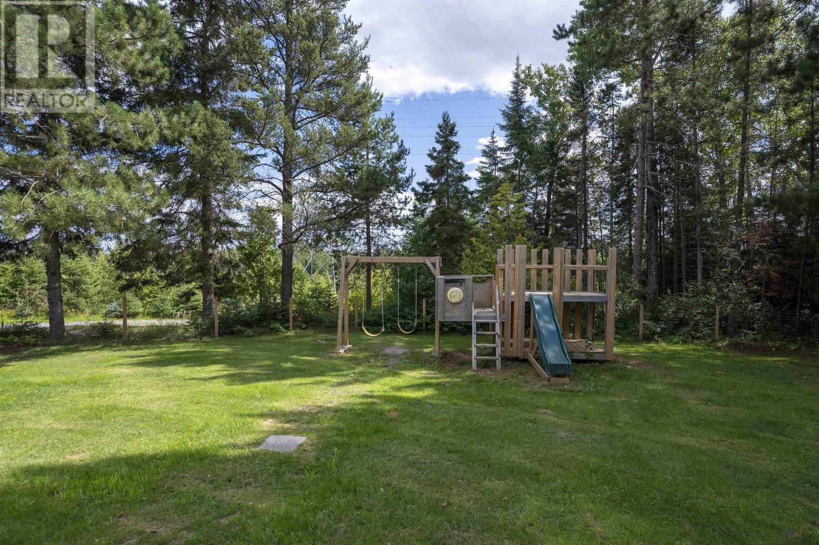 1950 Lakeshore Dr, Shuniah, Ontario  P7A 0L3 - Photo 44 - TB2602446