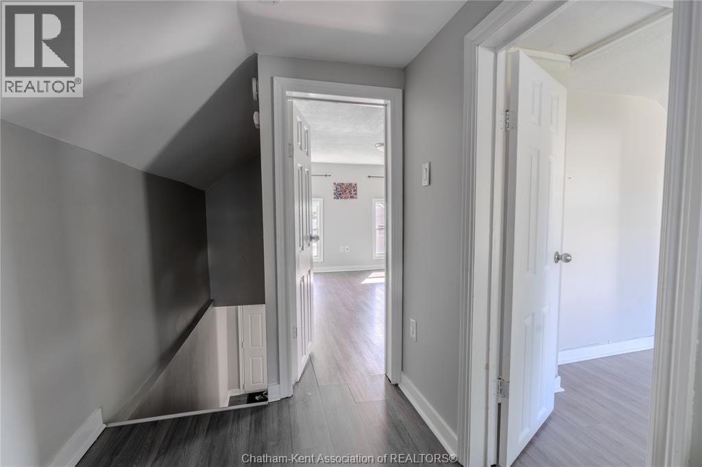 32 Degge Street, Chatham, Ontario  N7M 4X2 - Photo 10 - 26020424