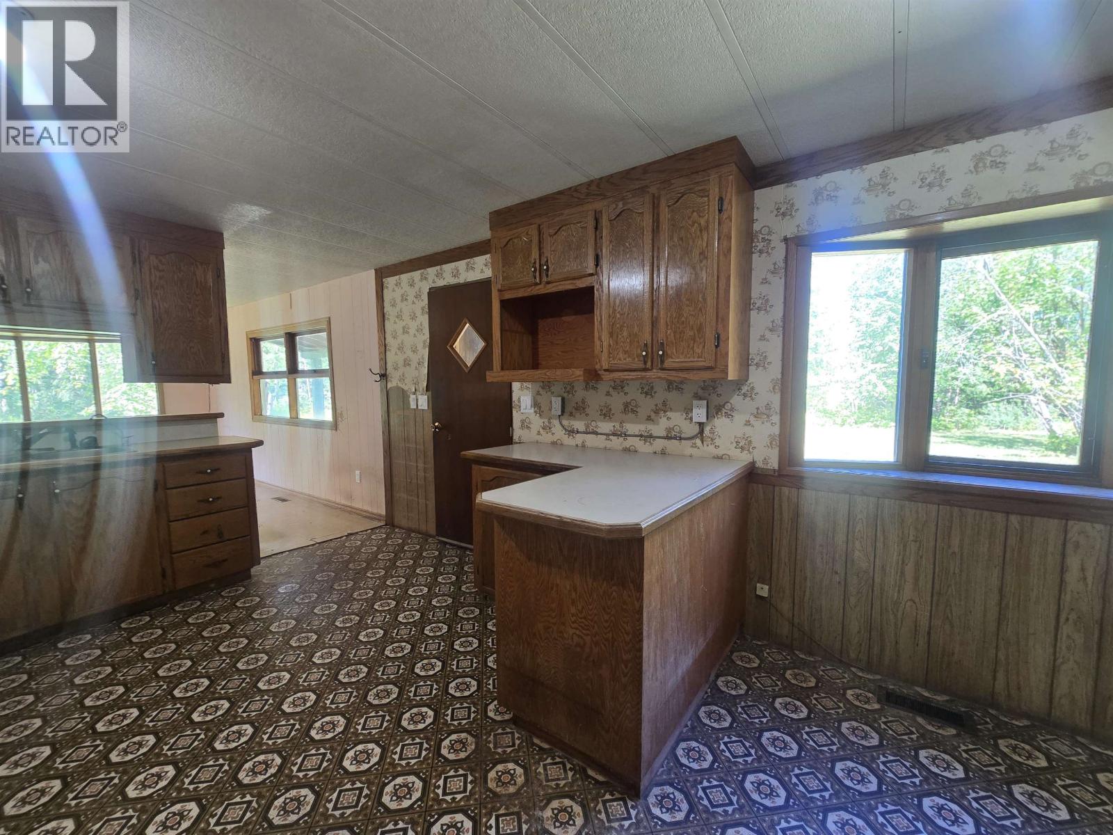 930 Hesketh Road, Quesnel, British Columbia  V2J 7H6 - Photo 5 - R3157687