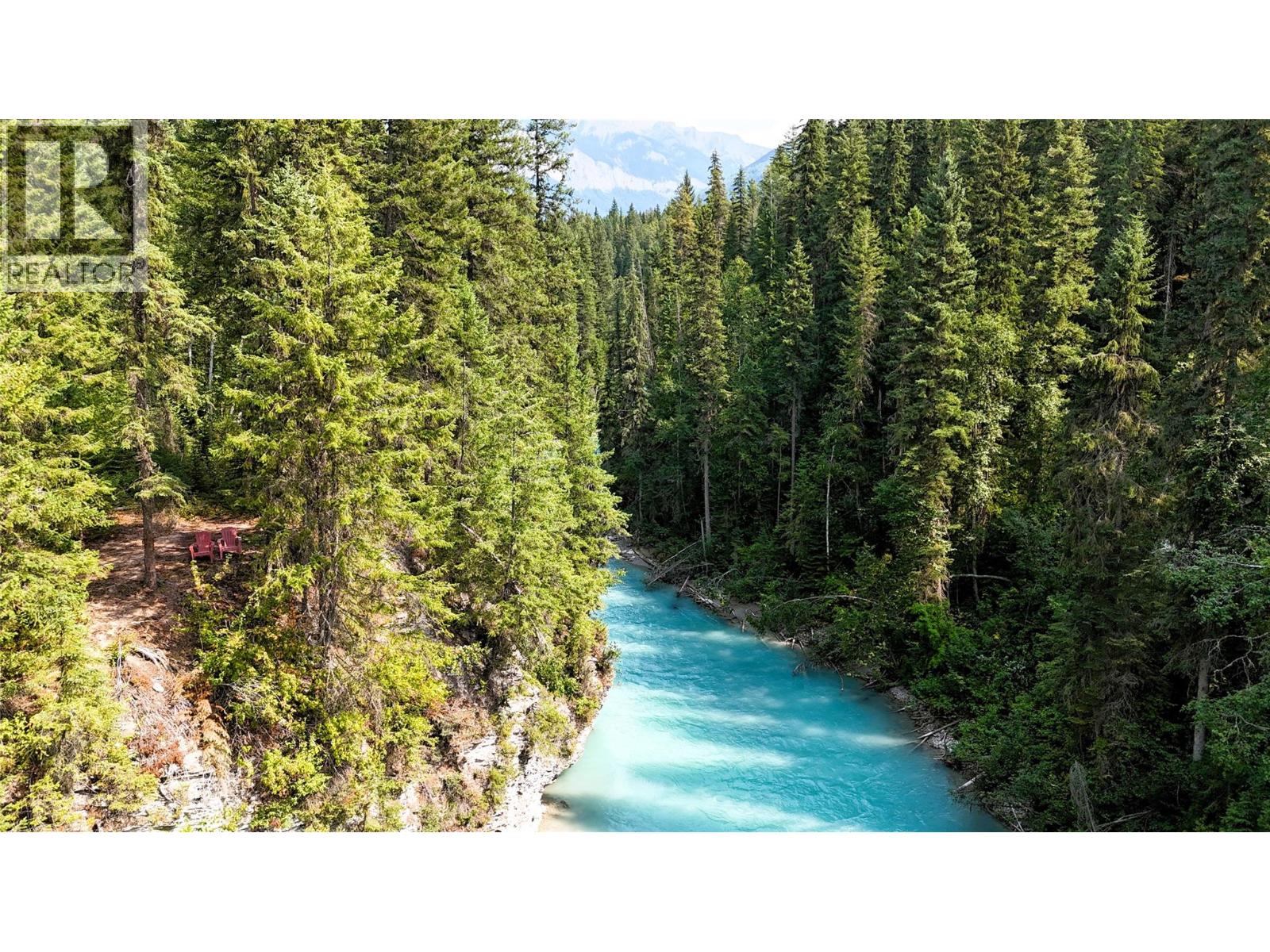 2434 Kettleston Road, Golden, British Columbia  V0A 1H1 - Photo 10 - 10398165