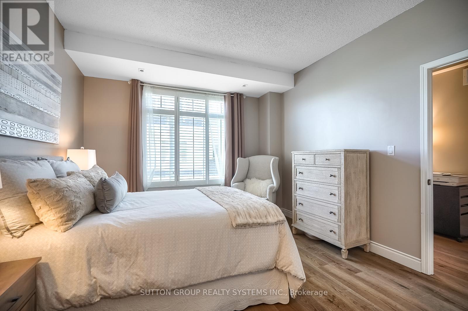 323 - 32 Stadium Road, Toronto, Ontario  M5V 3P4 - Photo 21 - C13698272