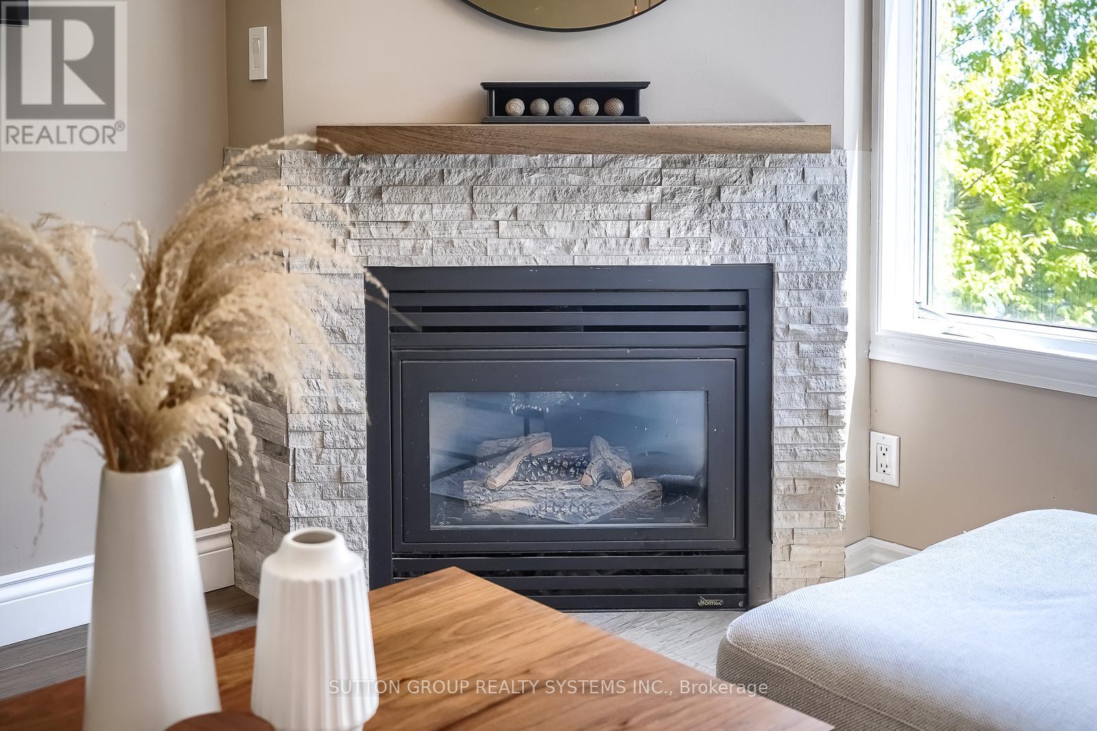323 - 32 Stadium Road, Toronto, Ontario  M5V 3P4 - Photo 4 - C13698272