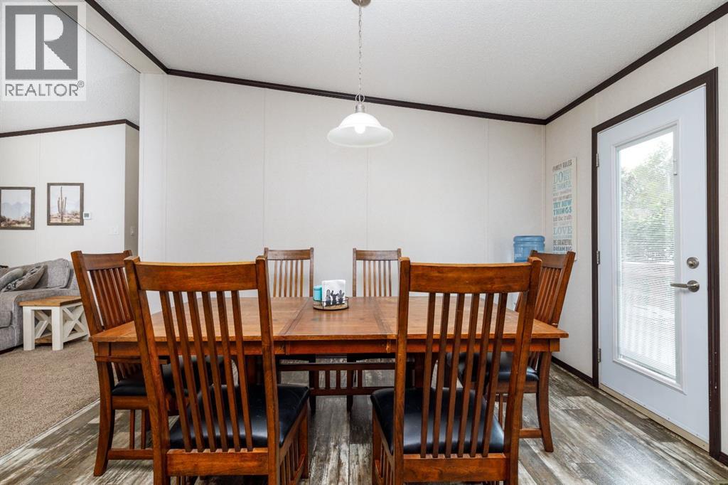 4705 45 Avenue, Alix, Alberta  T0C 0B0 - Photo 9 - A2339102
