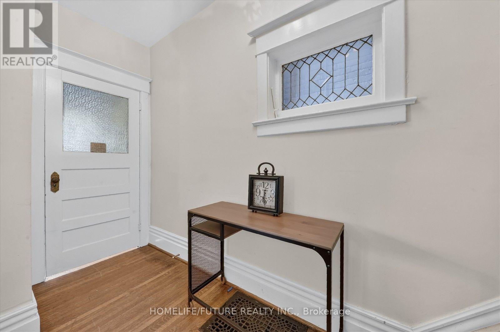 56 Sparkhall Avenue, Toronto, Ontario  M4K 1G6 - Photo 6 - E13698268