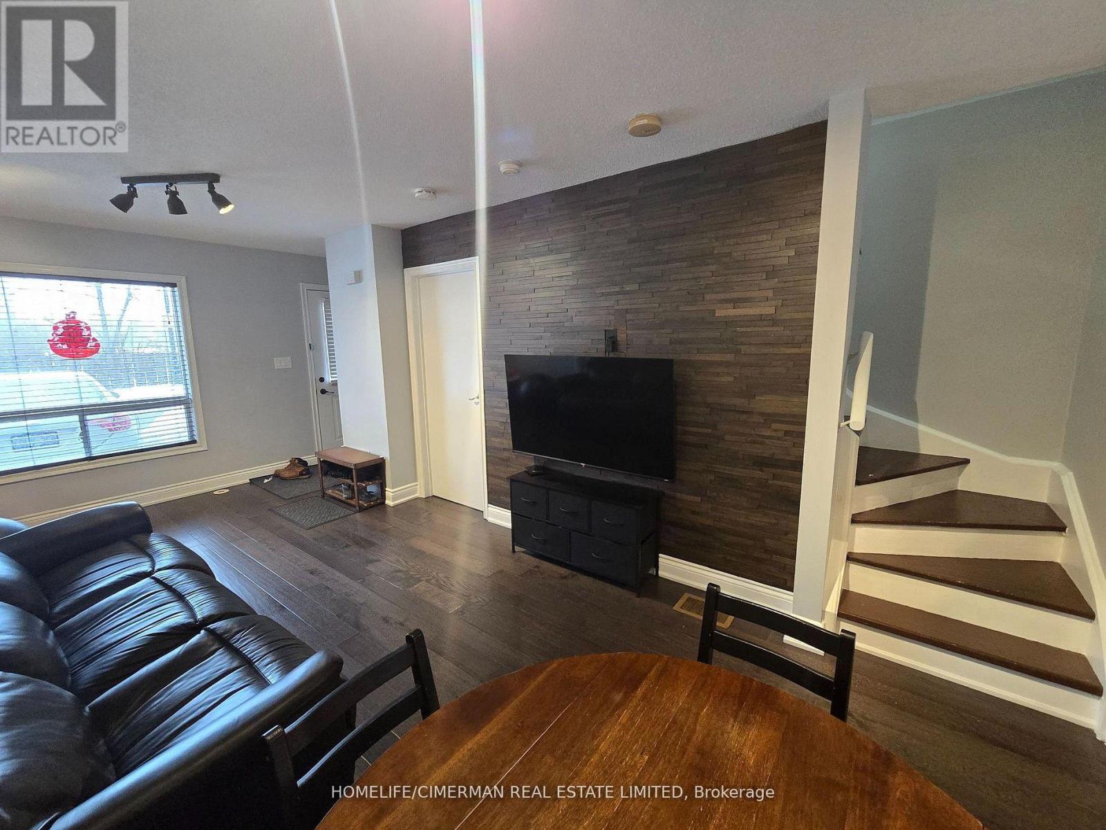 6 - 4277 Lawrence Avenue E, Toronto, Ontario  M1E 2S8 - Photo 2 - E13698270